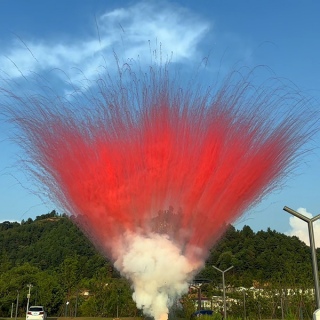 Красный дневной салют Лапша 50 залпов